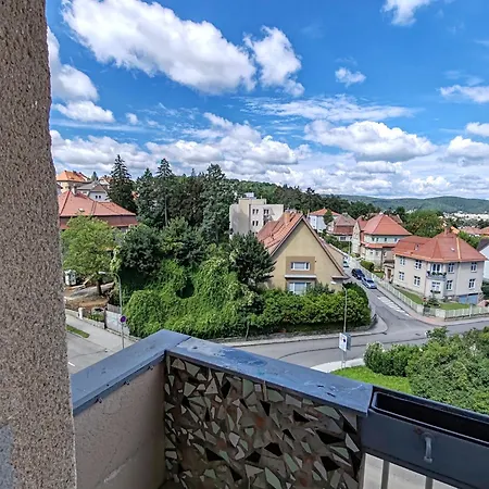 Brezinova